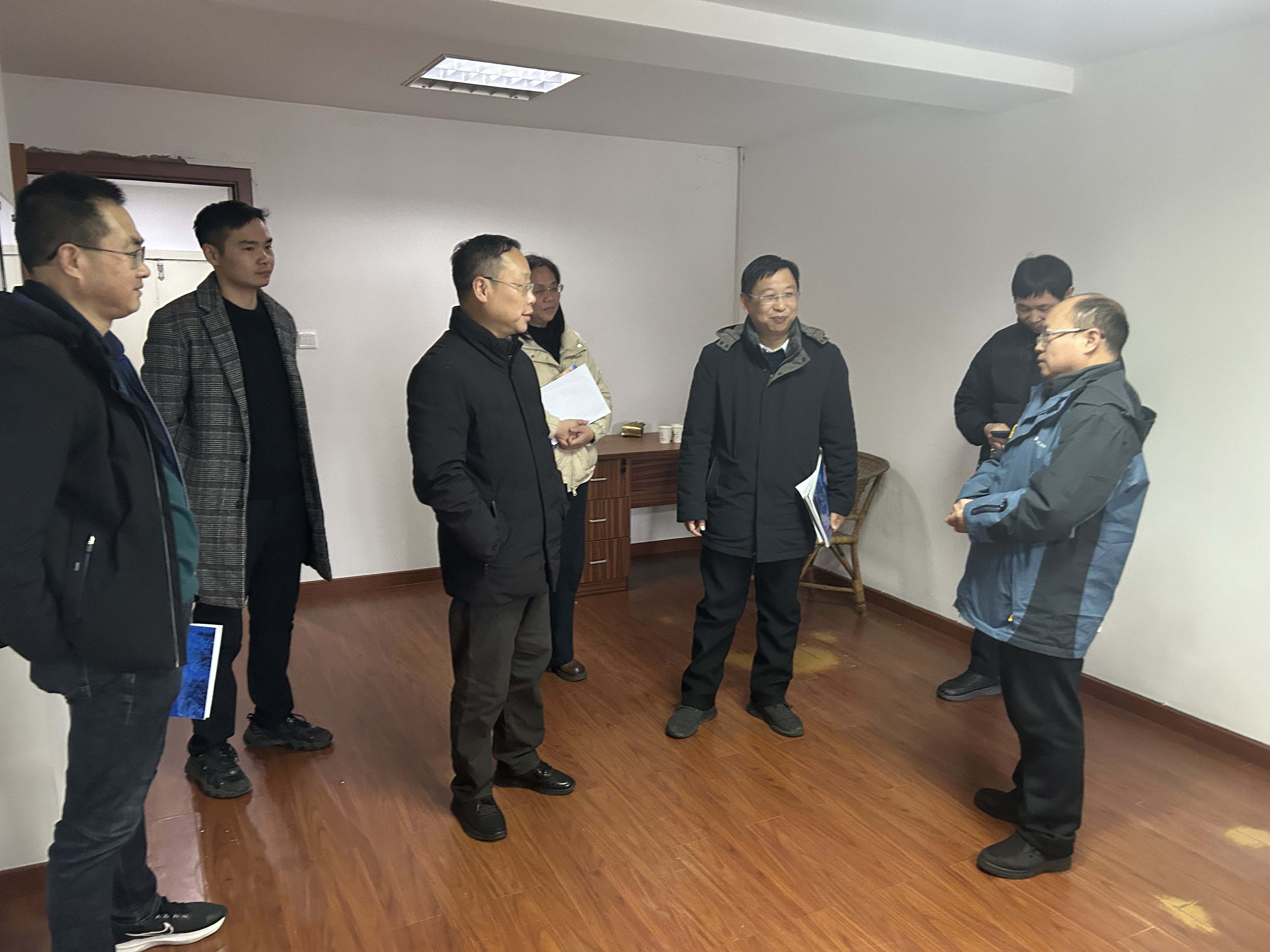 旅游学院赴黄山日报社开展校地合作洽谈和访企拓岗(图2)